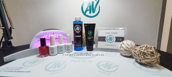 kit4_avnailscosmetics